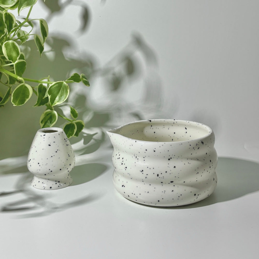 Ombak Matcha Set - Matcha Bowl & Chasen Holder