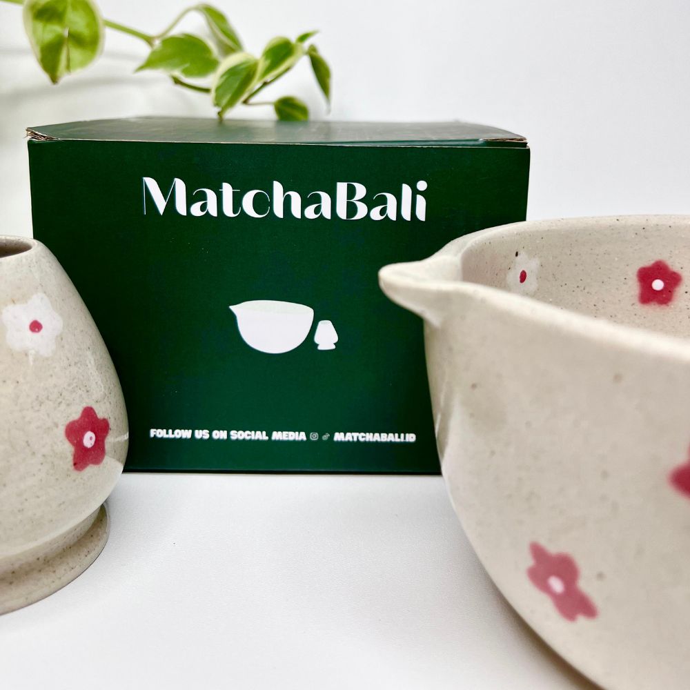 SAKURA Set - Matcha Bowl dan Chasen Holder