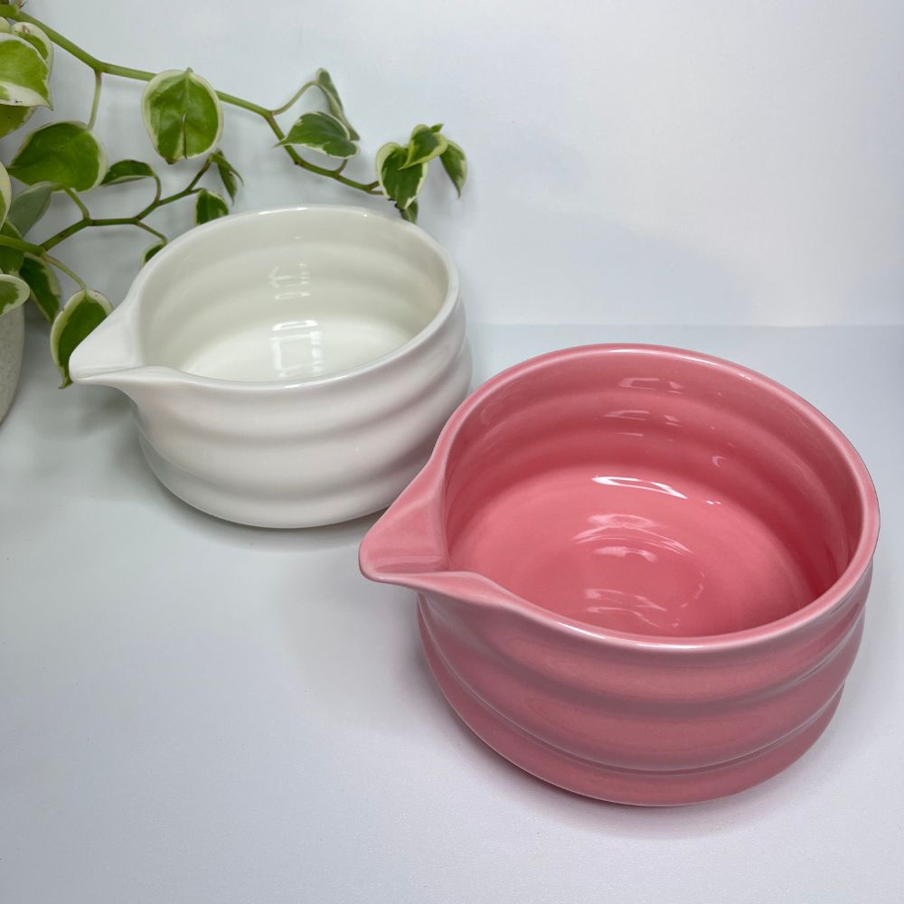 GIANYAR Bowl by Matcha Bali - Ceramic Matcha Bowl with Spout