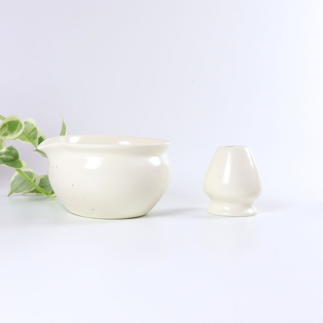Sanur Ceramic Matcha Bowl Set by Matcha Bali - Matcha Bowl & Chasen Holder