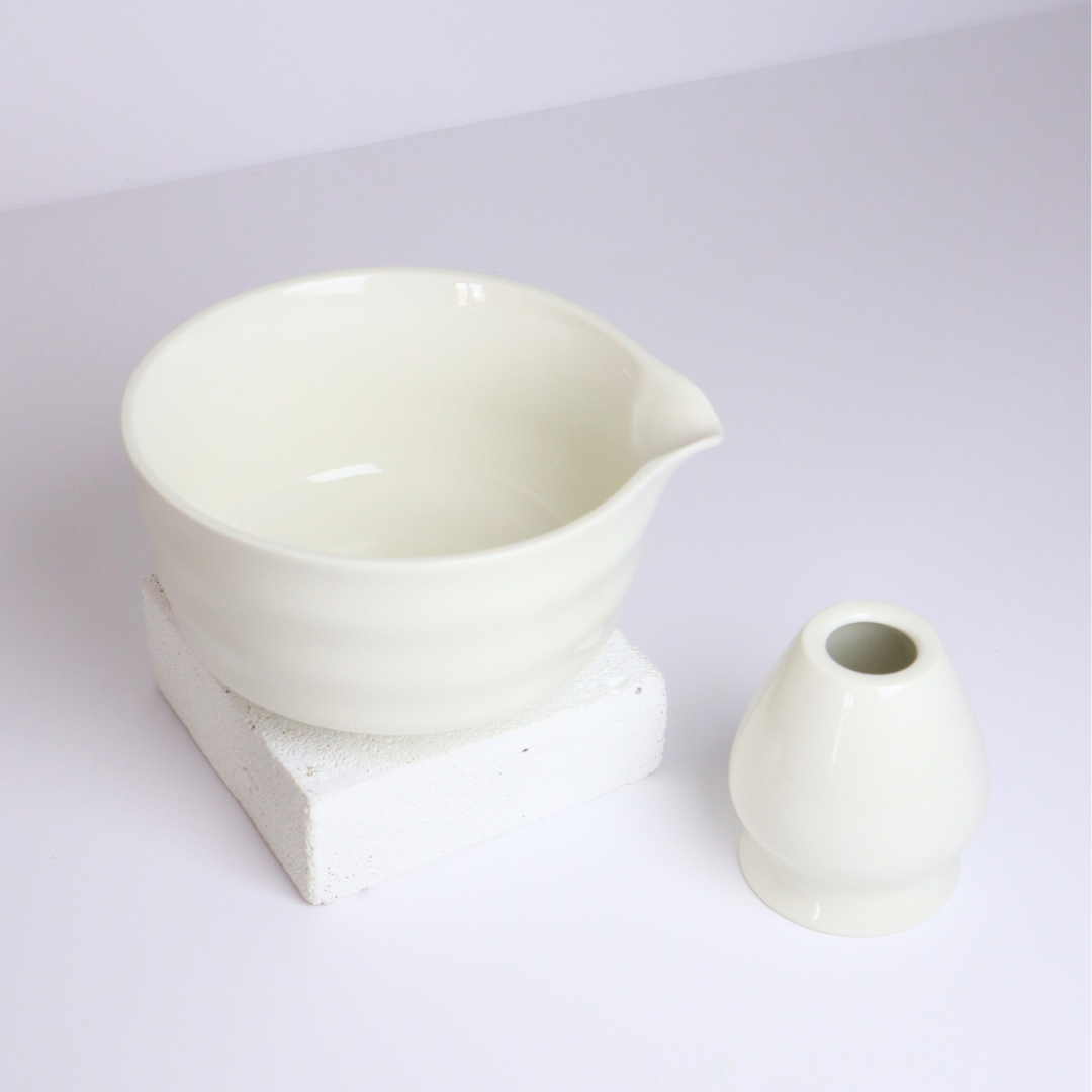 Gianyar Set by Matcha Bali - Ceramic Bowl & Chasen Holder