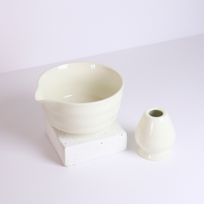 Gianyar Set by Matcha Bali - Ceramic Bowl & Chasen Holder